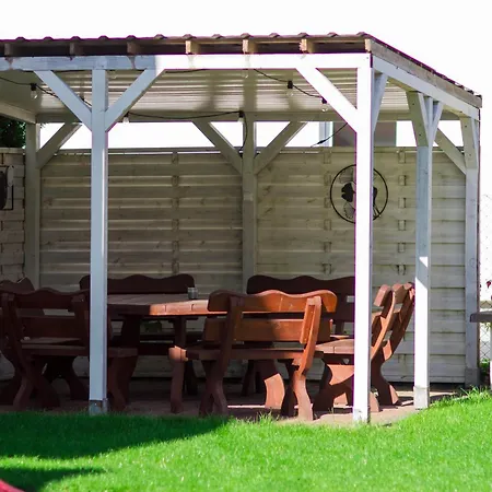 Bursztyn W Sarbinowie Blisko Morza * 사르비노보