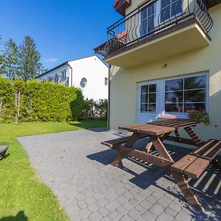 Bursztyn W Sarbinowie Blisko Morza