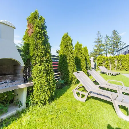 Bursztyn W Sarbinowie Blisko Morza *