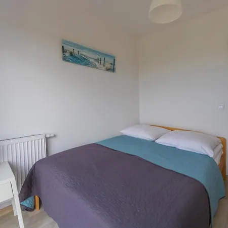 Bursztyn W Sarbinowie Blisko Morza Lodge *