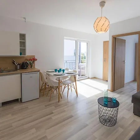 Lodge Bursztyn W Sarbinowie Blisko Morza Sarbinowo