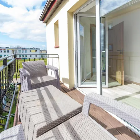 Bursztyn W Sarbinowie Blisko Morza Lodge Sarbinowo