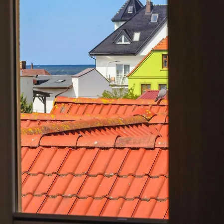 롯지 Bursztyn W Sarbinowie Blisko Morza 사르비노보