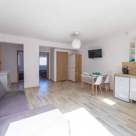 Bursztyn W Sarbinowie Blisko Morza Lodge *