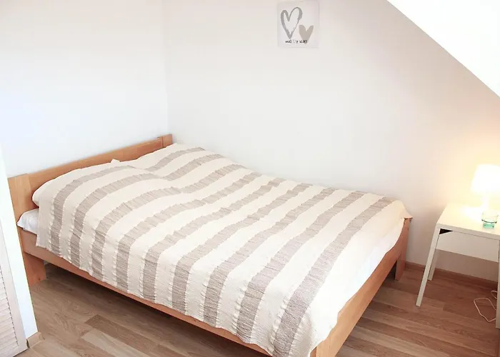 Bursztyn W Sarbinowie Blisko Morza Lodge