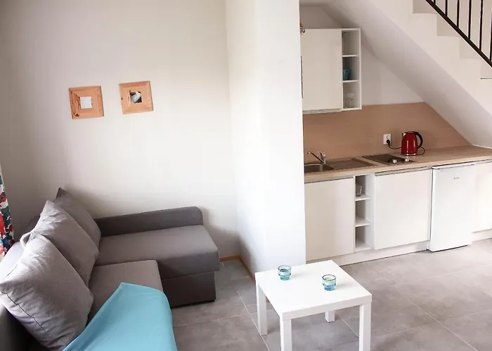 Bursztyn W Sarbinowie Blisko Morza * Sarbinowo