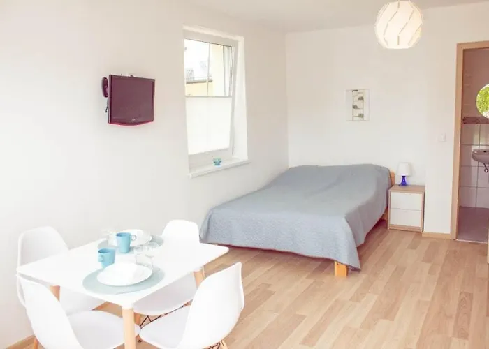 Lodge Bursztyn W Sarbinowie Blisko Morza *