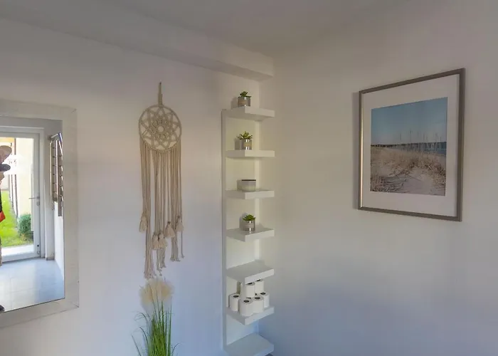 Bursztyn W Sarbinowie Blisko Morza * Sarbinowo