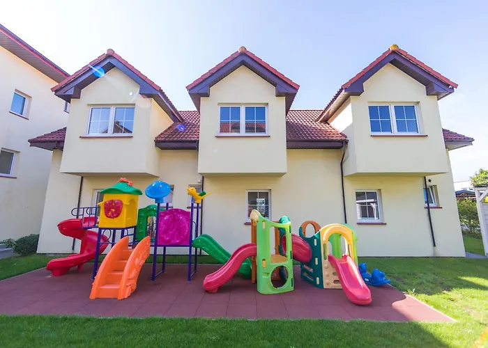 Bursztyn W Sarbinowie Blisko Morza Lodge *