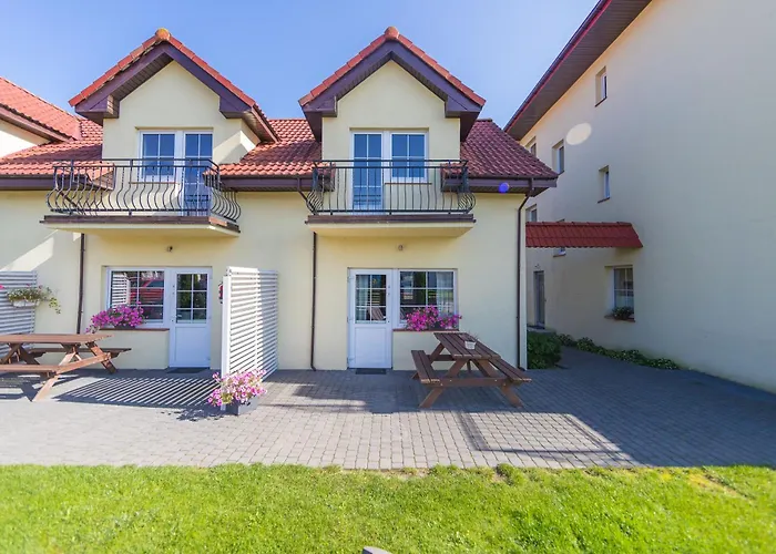 Bursztyn W Sarbinowie Blisko Morza Lodge