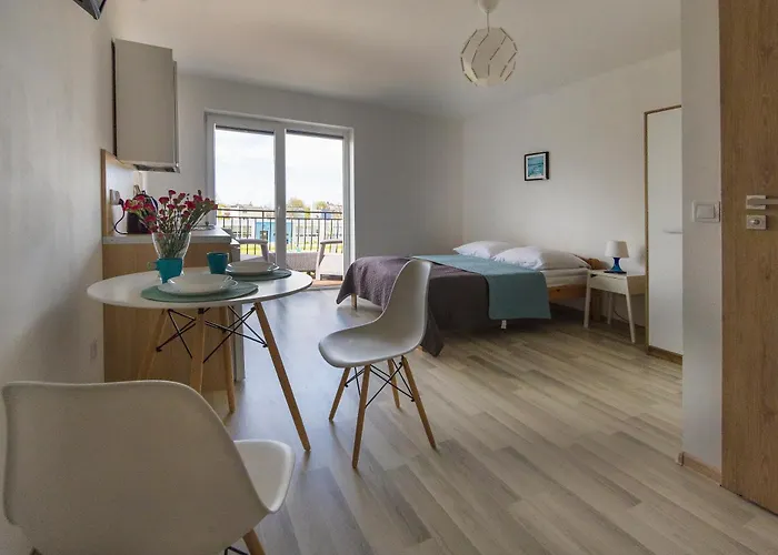 Bursztyn W Sarbinowie Blisko Morza Lodge