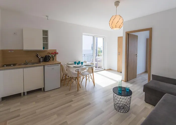 Lodge Bursztyn W Sarbinowie Blisko Morza Sarbinowo