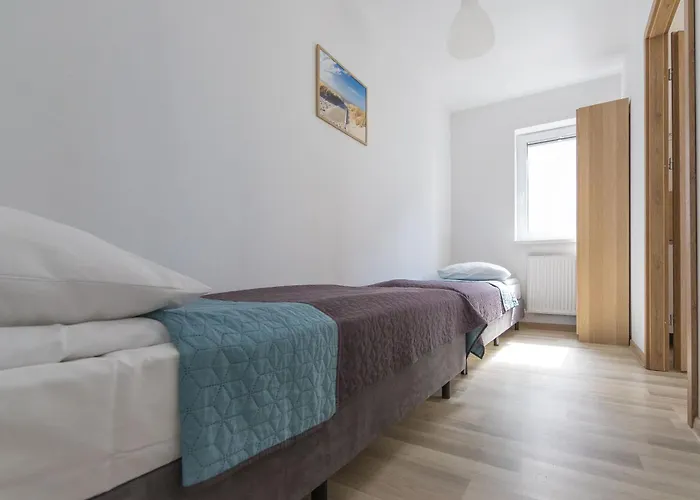 Lodge Bursztyn W Sarbinowie Blisko Morza *