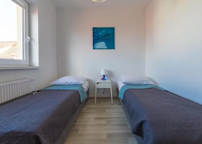 Lodge Bursztyn W Sarbinowie Blisko Morza *