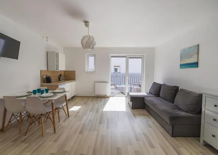 Lodge Bursztyn W Sarbinowie Blisko Morza