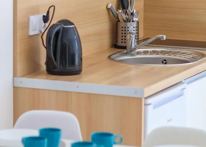 Bursztyn W Sarbinowie Blisko Morza *