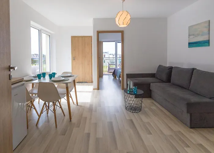 Lodge Bursztyn W Sarbinowie Blisko Morza